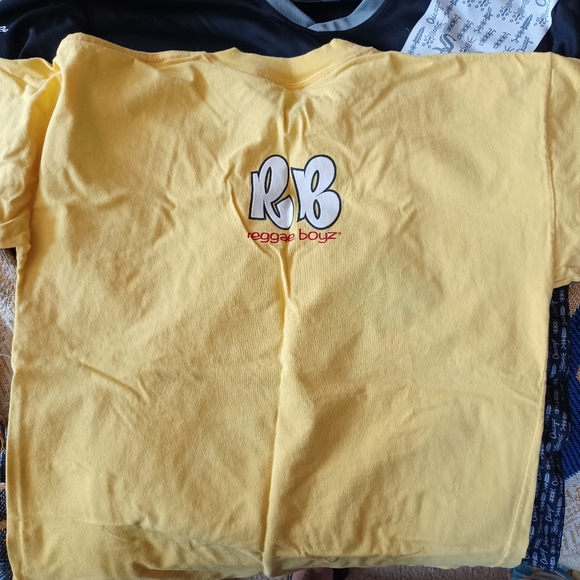 Soccer shirt large yellow - Picture 2 of 2